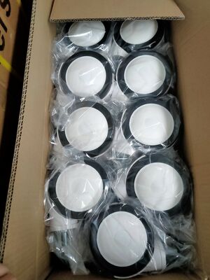 Baja bahan perumahan karet roda dengan karet PP roda inti dan bantalan bola ganda yang cocok untuk mobilitas peralatan